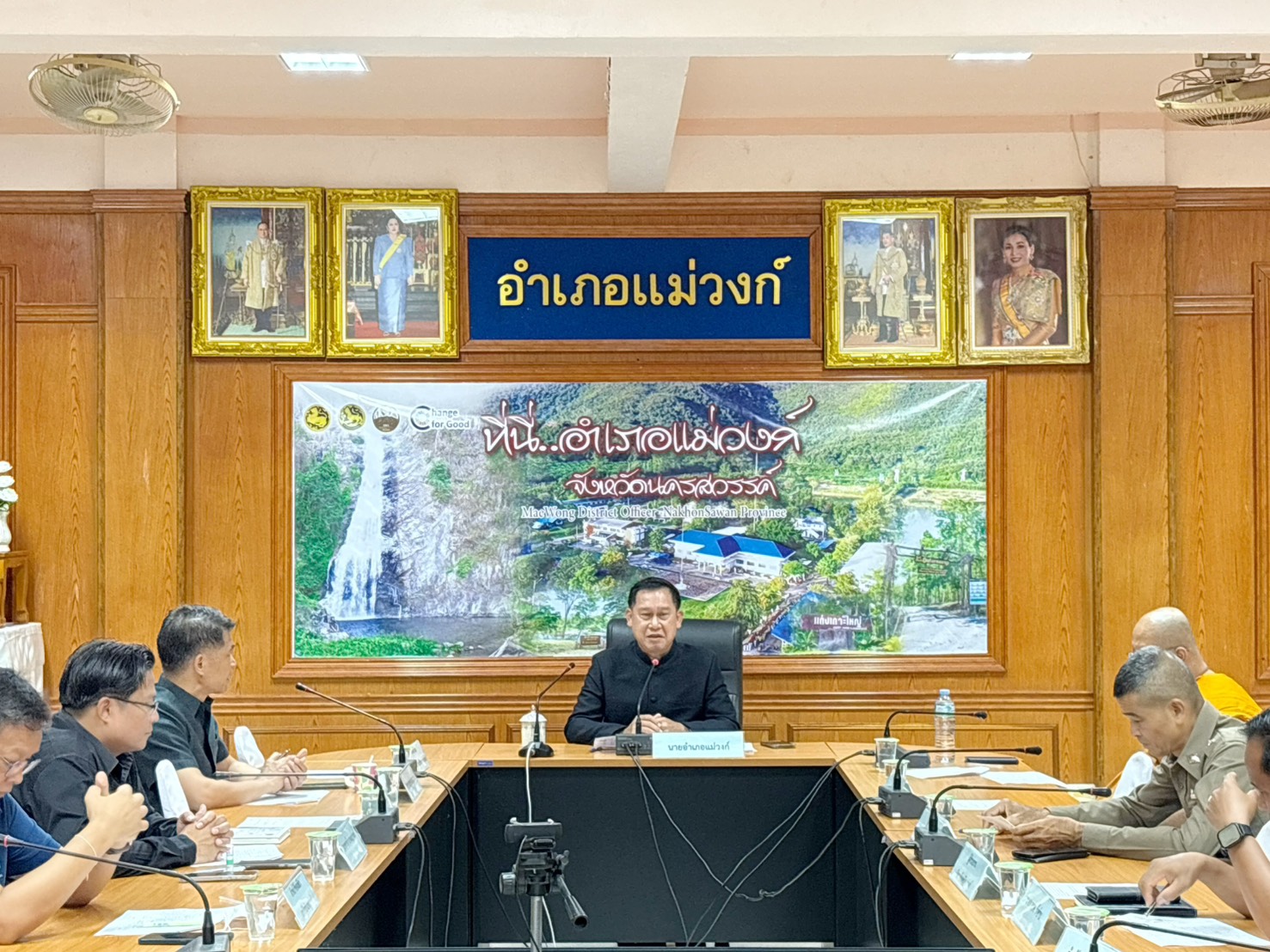  🌲📢 พช.แม่วงก์ เข้าร่วมประชุมโครงการ/กิจกรรมค่ายบำบัดรักษาผู้ป่วยยาเสพติด 1 อำเภอ 1 ค่ายบำบัด ตามโครงการรวมพลัง รักศรัทธา แก้ปัญหายาเสพติดแบบบูรณาการ (Quick Big Win) ขับเคลื่อนอย่างรวดเร็วสู้เป้าหมายอันยิ่งใหญ่ อำเภอแม่วงก์